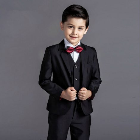 Where Have The Suits And Casual Clothes Gone?