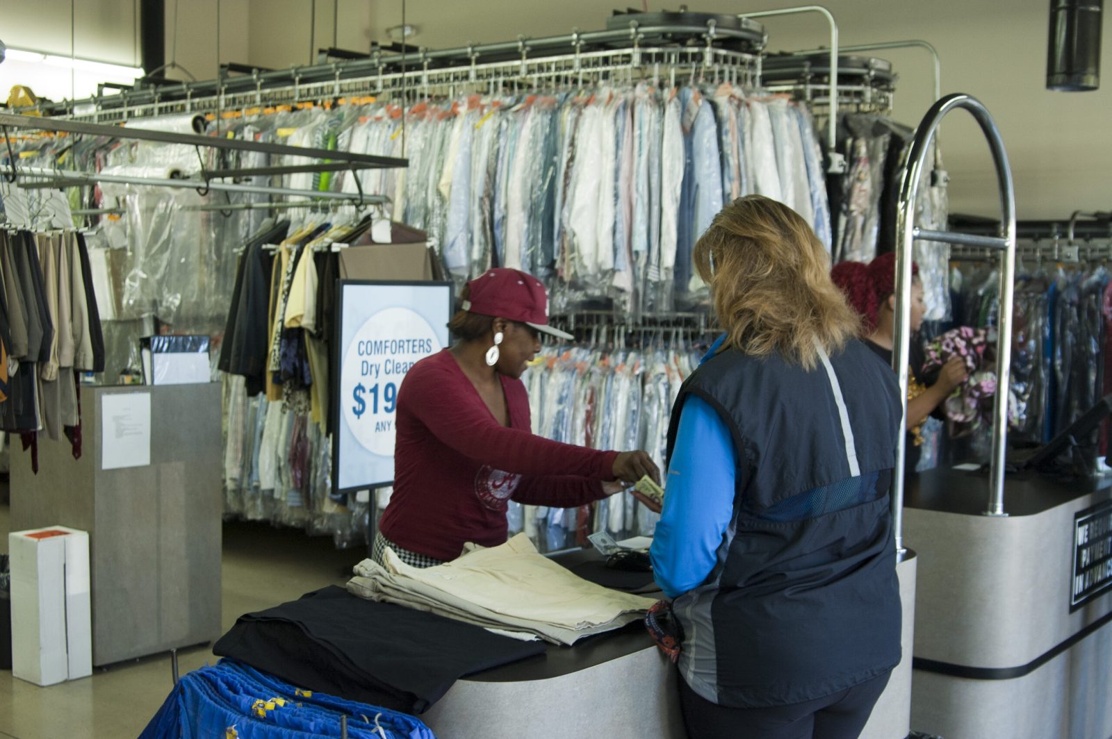 The 3 Keys to Exceptional Customer Service in the Dry Cleaning Industry